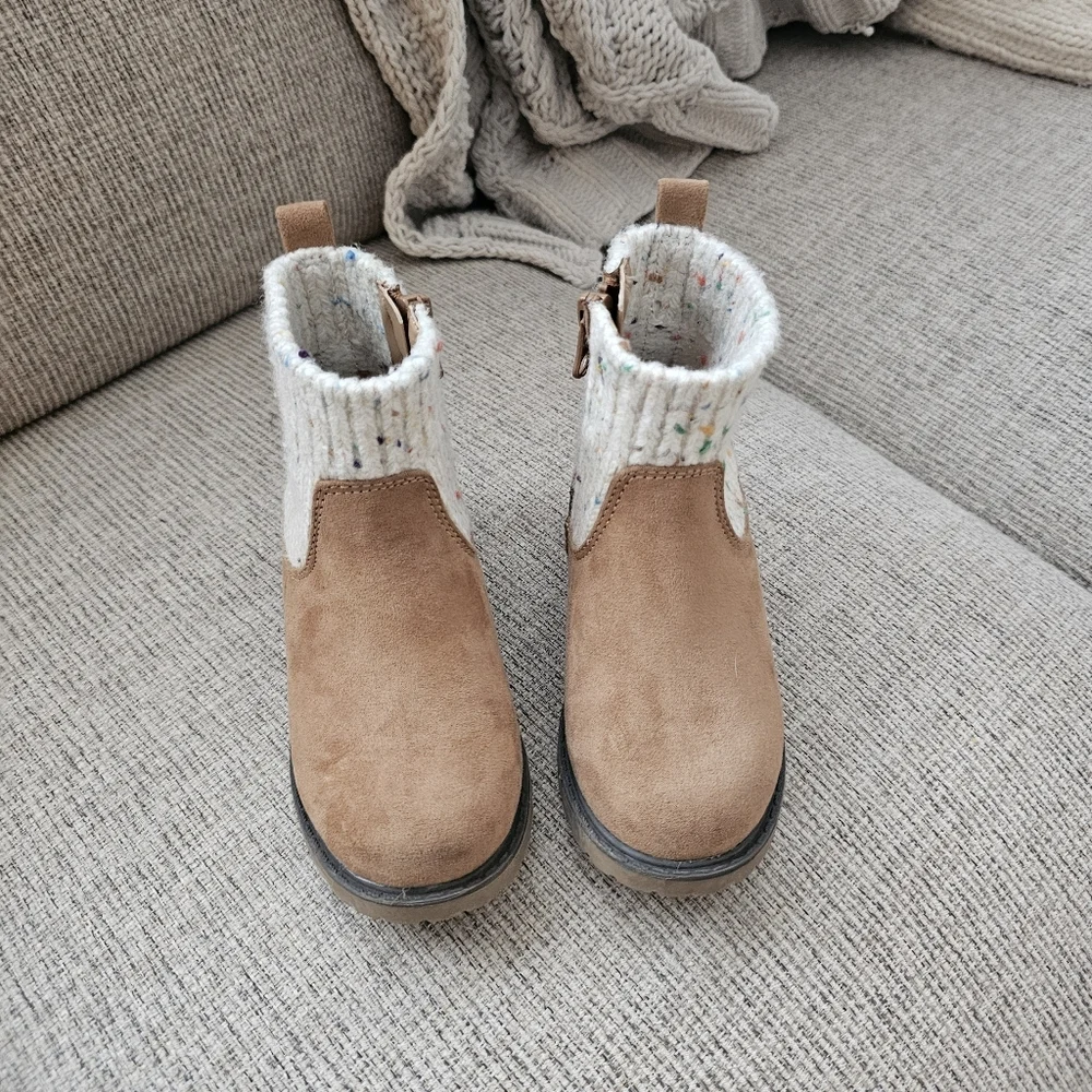 Cat & Jack Toddler Emmaline Zipper Booties